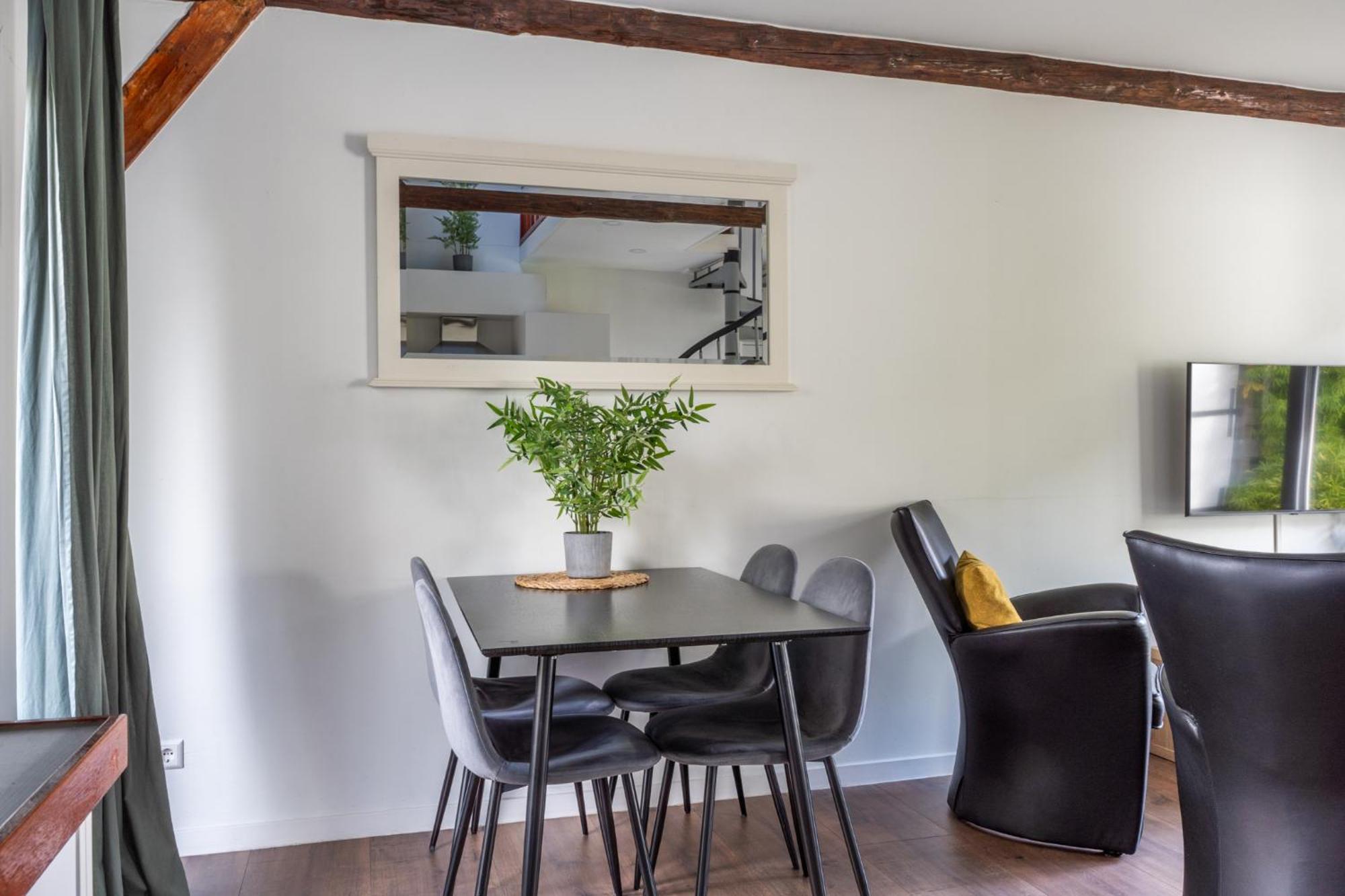 Gezellig In Bij Het Veerse Vakantiehuis Wolphaartsdijk
